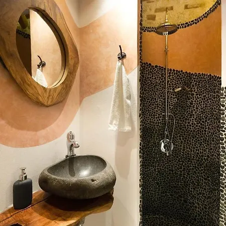 Madera By Corfuescapes * Kompitsion