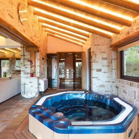 Madera By Corfuescapes Villa Kompítsion