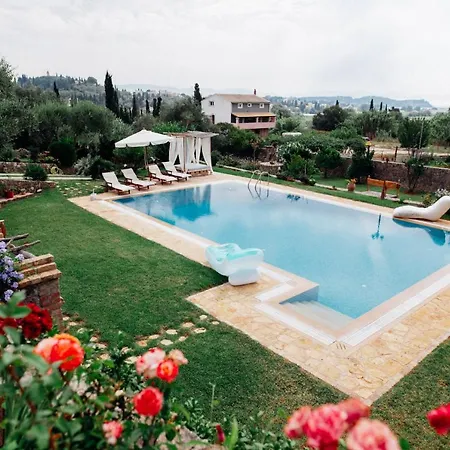 Madera By Corfuescapes Kompitsion