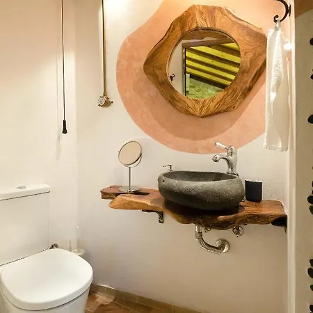 Madera By Corfuescapes Kompítsion